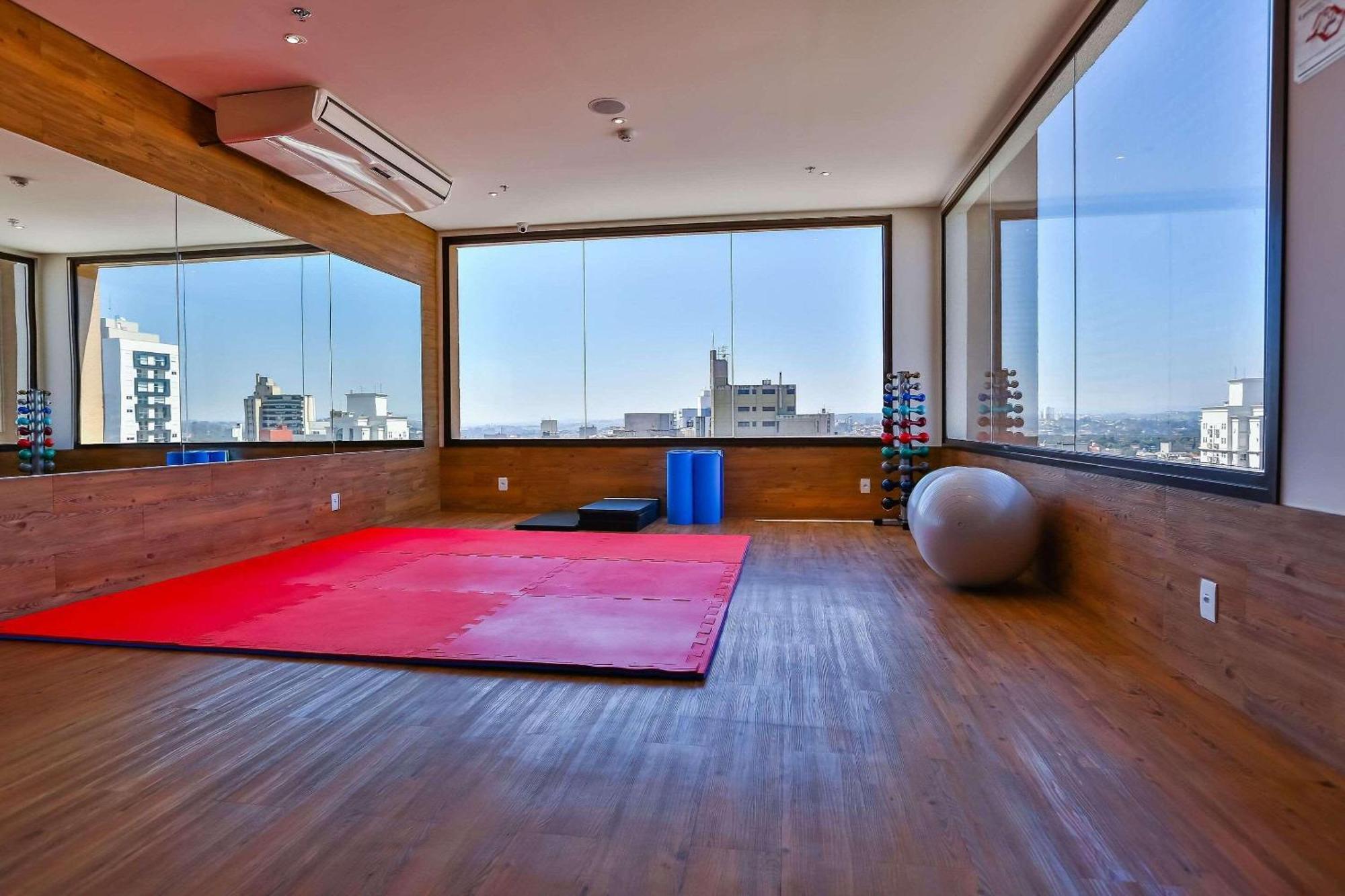 Radisson Red Campinas Hotel Campinas  Buitenkant foto The gym